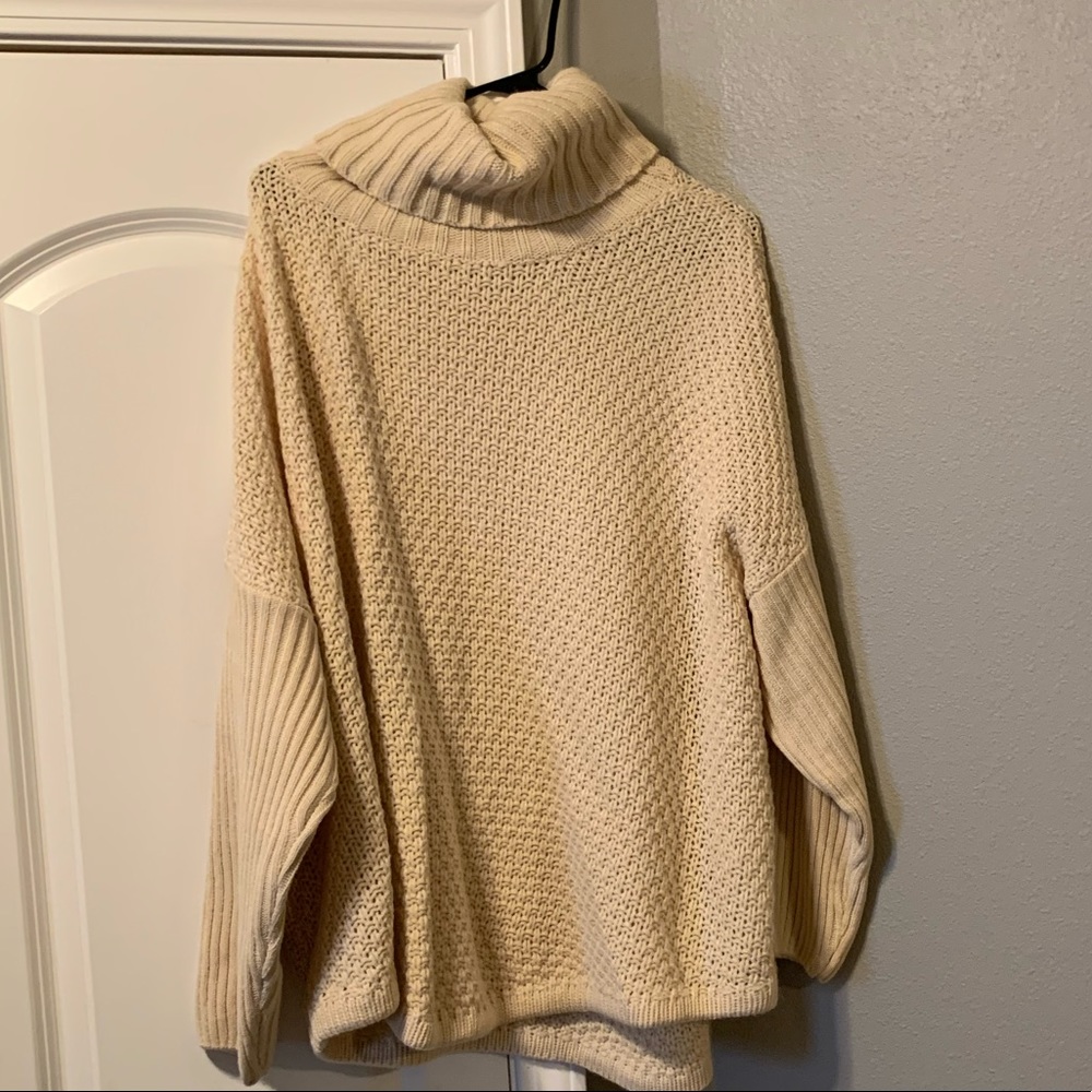 Women’s Sweater